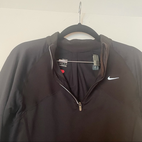 Nike Fit Dry Quarter Zip - Picture 3 of 6